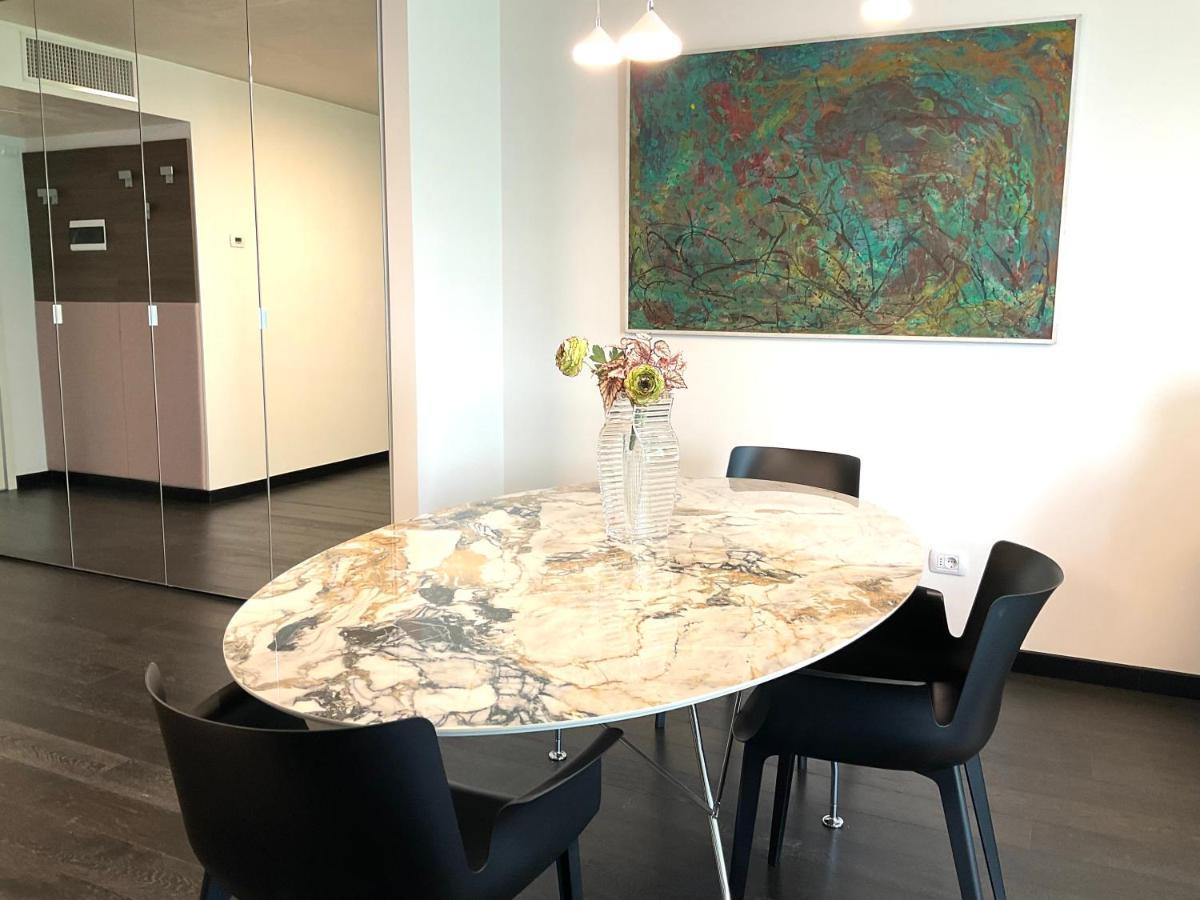 Grand Apartment Sissi Trieste Esterno foto